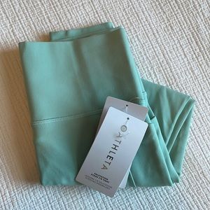 ATHLETA Reef Green 7/8 leggings, size S